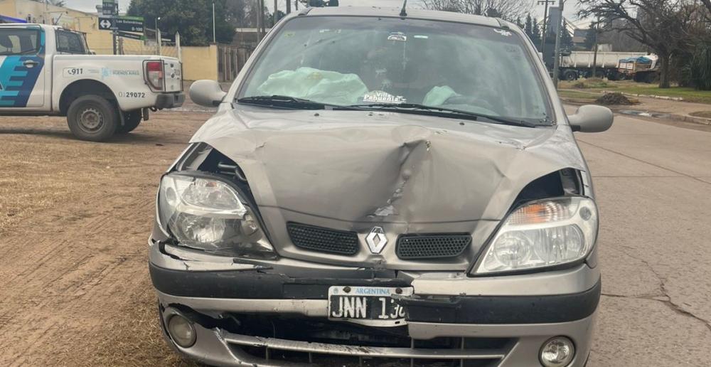 Tres colisiones vehiculares en un solo día con leves consecuencias