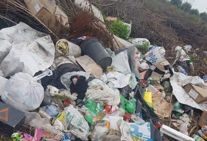 Broggi estuvo en Irala ante la denuncia de basurales clandestinos