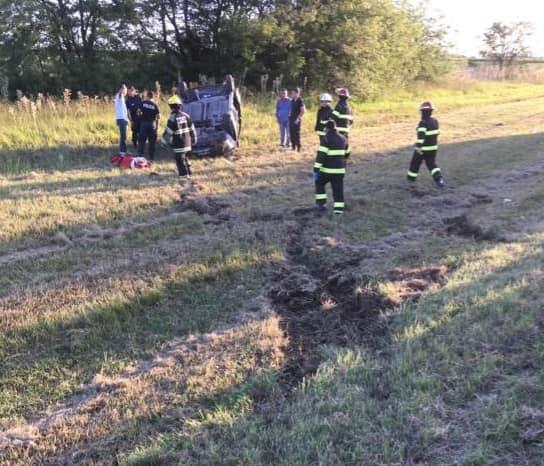 Un hombre y su hijo volcaron en la ruta cuando viajaban hacia Bragado