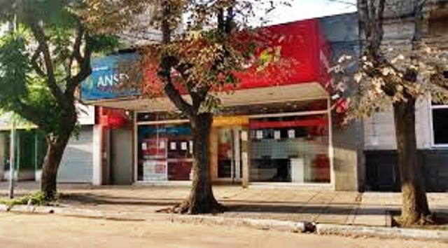 Este viernes abren los bancos y EFECTIVO SI para pagar a jubilados