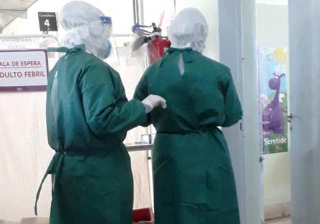Covid: baja la cantidad de casos positivos pero hubo 3 muertos