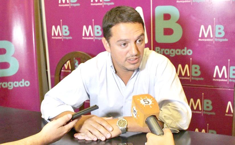 Tomasino defendió la incorporación de funcionarios y no descartó nuevos cambios