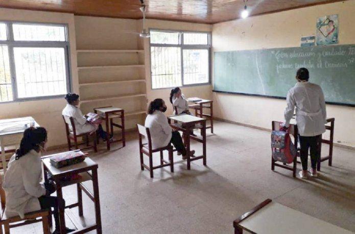 Suspensión de clases presenciales: Provincia desmintió rumores