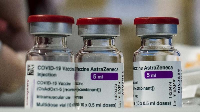 El domingo llegan 864 mil vacunas de AstraZeneca