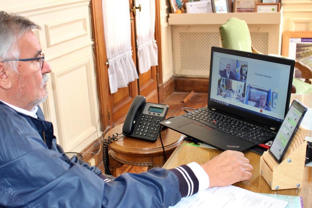 Gatica participó de reunión virtual con Kicillof para analizar próximas medidas