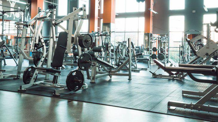 Provincia: cines, gimnasios y natatorios no funcionarán ni en fase 3