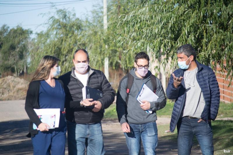 Ramiro San Pedro se mostró junto a Chapu Fernandez promoviendo la vacunación en Fátima