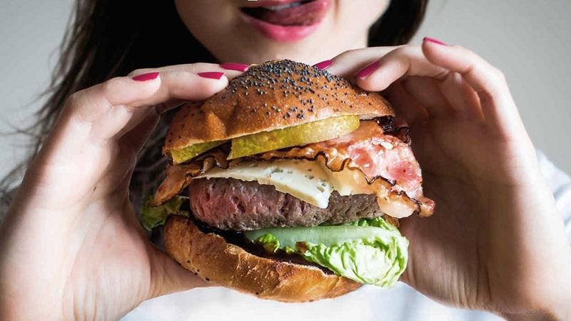 El 50% de niñas y niños pide productos comestibles no saludables