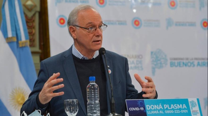 Según Gollan en septiembre toda la población mayor de 18 años estará vacunada