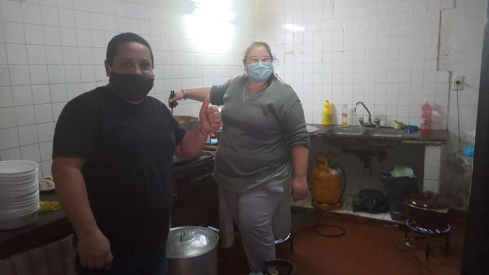 Venta de locro a cargo del Club de Leones