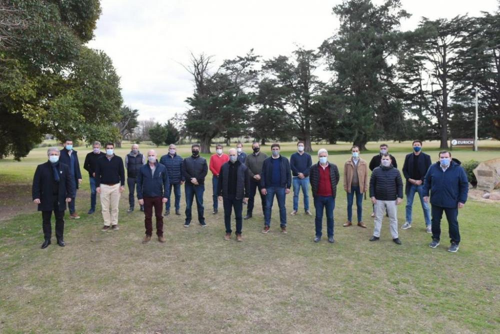 Vicente Gatica participó de un encuentro de intendentes de Juntos por el Cambio