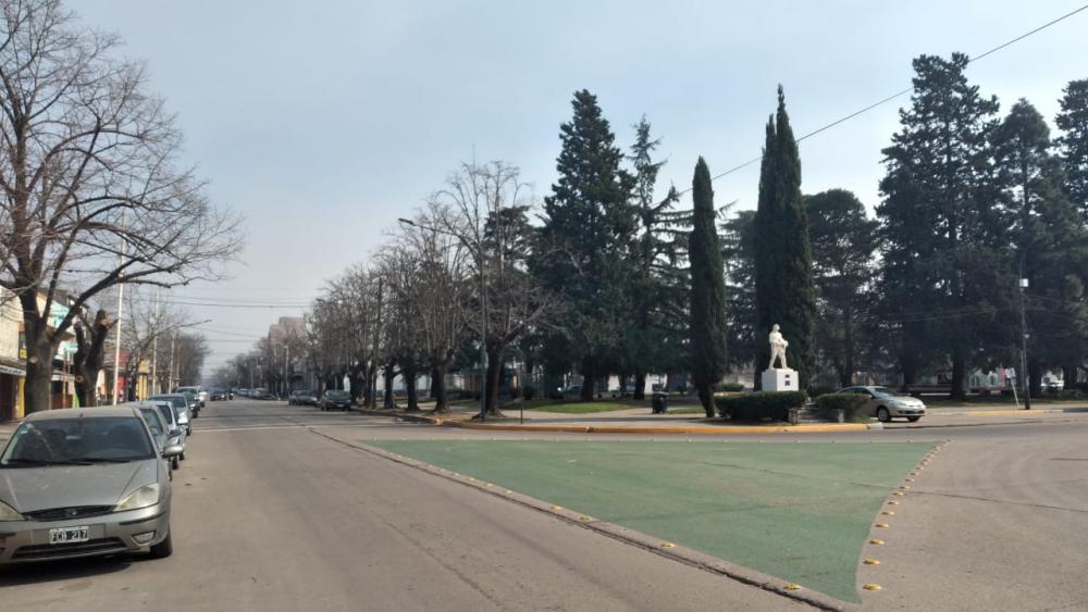 Bragado irrespirable: la nube de humo corresponde a incendios en el norte de la Provincia