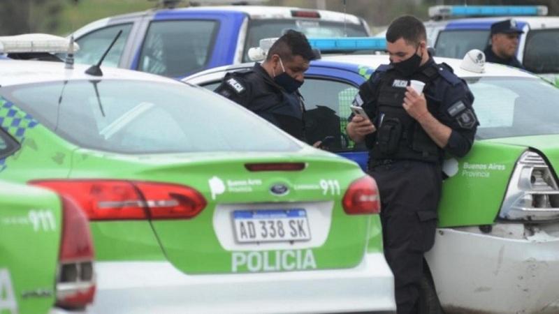 Mujer entró a una casa, forcejeó con su morador y le robó importante suma de dinero