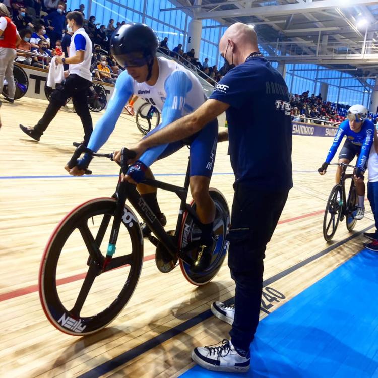 Facundo Lezica debutó en el Campeonato Mundial de Pista