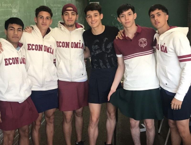 Chivilcoy: el colegio no permite llevar ropa cómoda y los alumnos protestaron en pollera