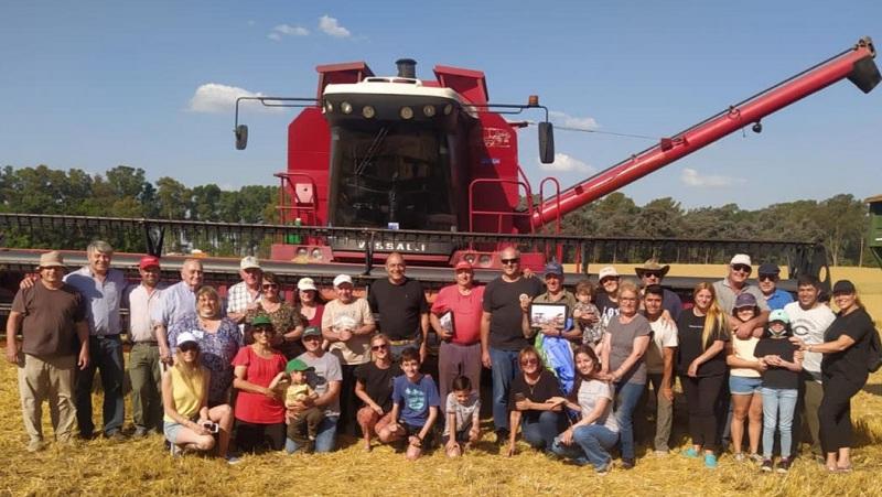 La asociación de máquinas antiguas inició la cosecha fina y palpita su gran fiesta