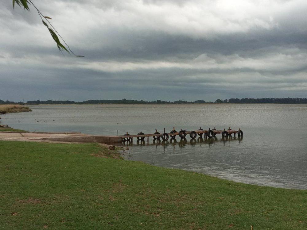 Tras las intensas lluvias, la laguna recupera caudal