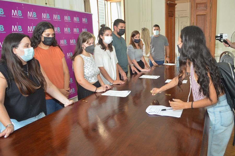 El Municipio transparentó la entrega de becas habitacionales
