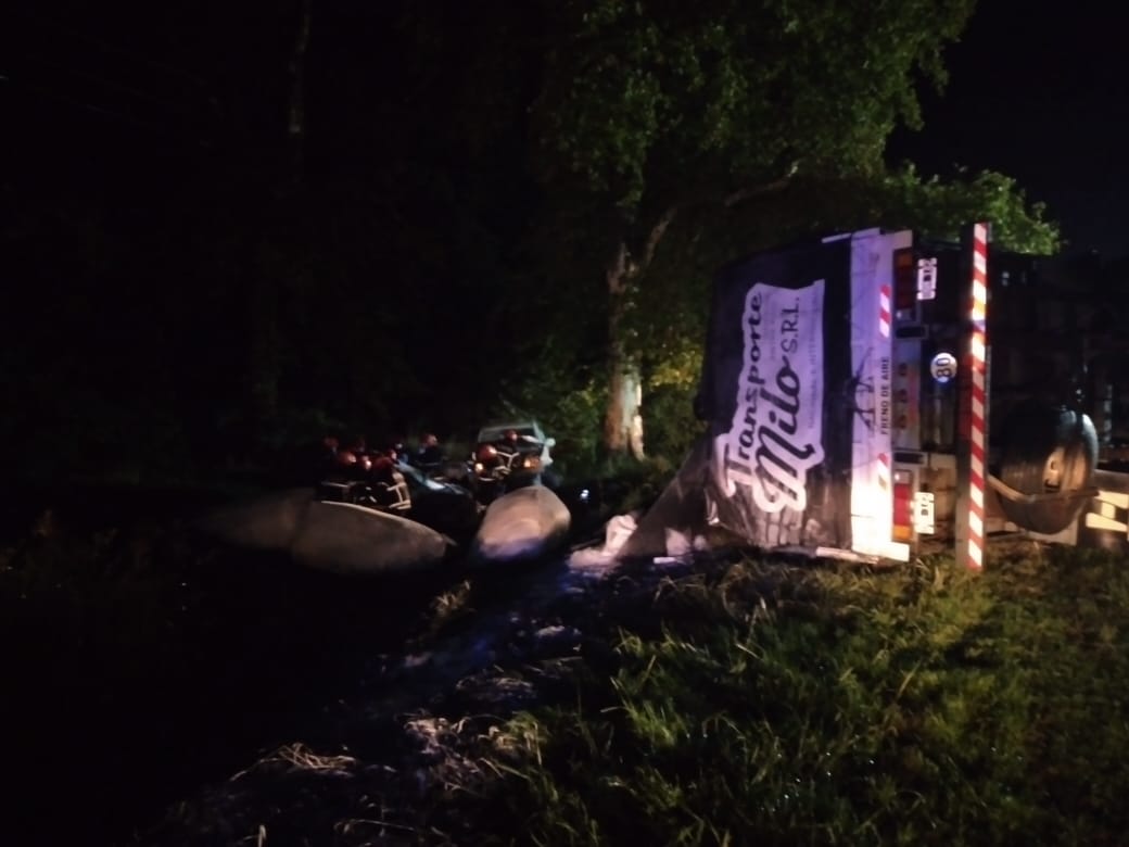 EL RESCATE BAJO LA INTENSA LLUVIA