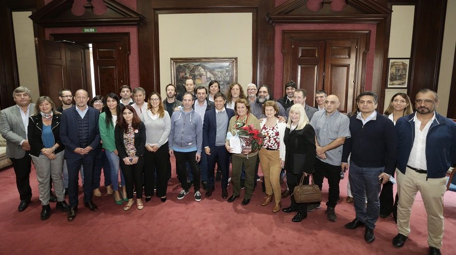Kicillof anunció nuevos aumentos para los trabajadores del Estado provincial