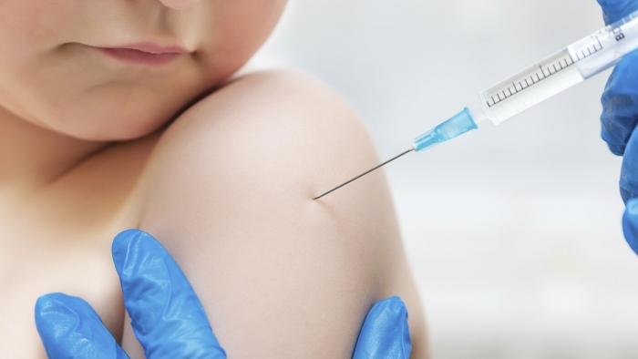 Se inicia la campaña de vacunación contra sarampión, rubéola, paperas y polio