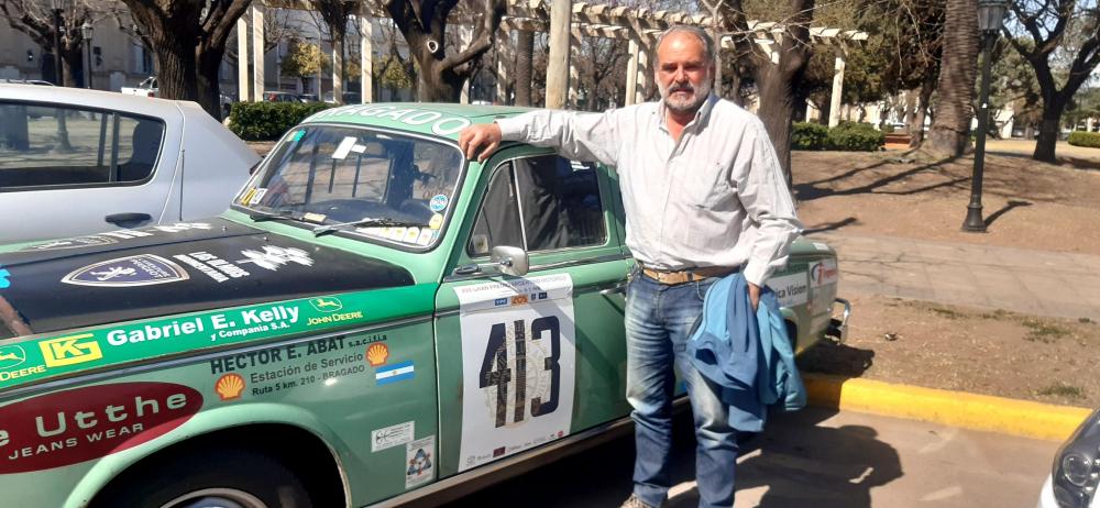 Abat- Passarini en la punta del Gran Premio Histórico Argentino