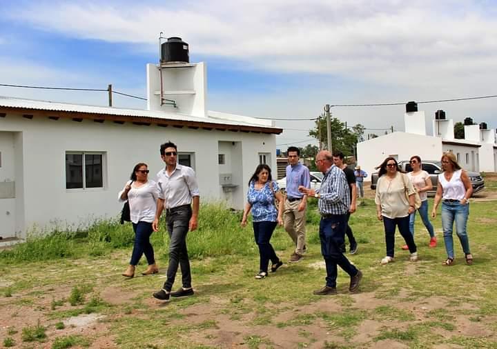Expósito recorre obras de viviendas en el último tramo de su intendencia interina