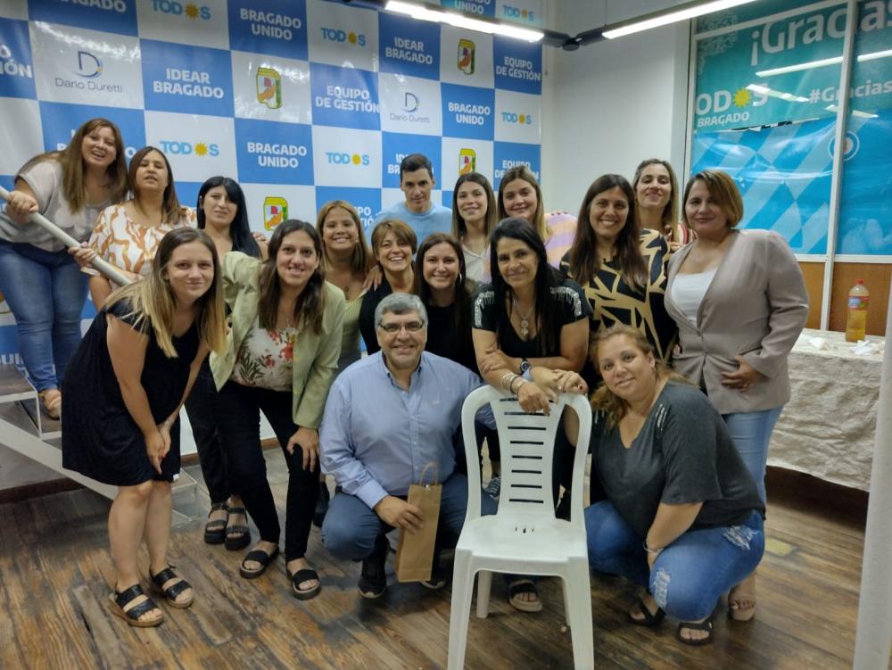 Duretti agasajó a los trabajadores de la Posta de Vacunación