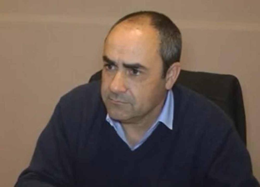 Fernández propone medidas para beneficiar a los comerciantes en el radio del estacionamiento medido.