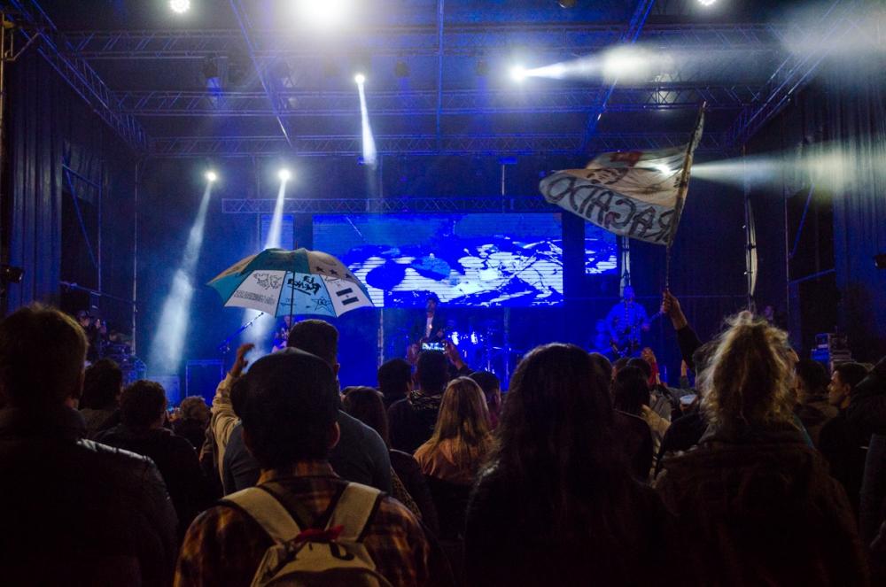 El Suena Rock tuvo sus adeptos en una noche con buen clima