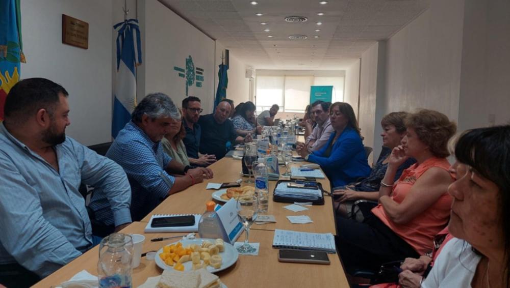 Paritaria docente: La provincia ofreció un aumento del 40% en tres tramos