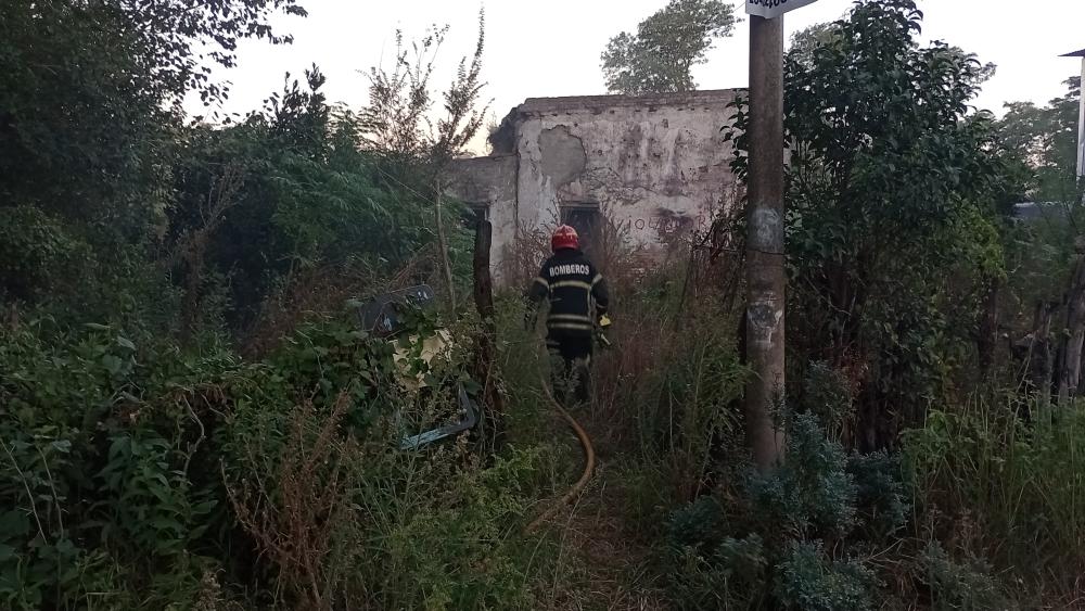 Otro incendio, ahora prendieron una casa deshabitada