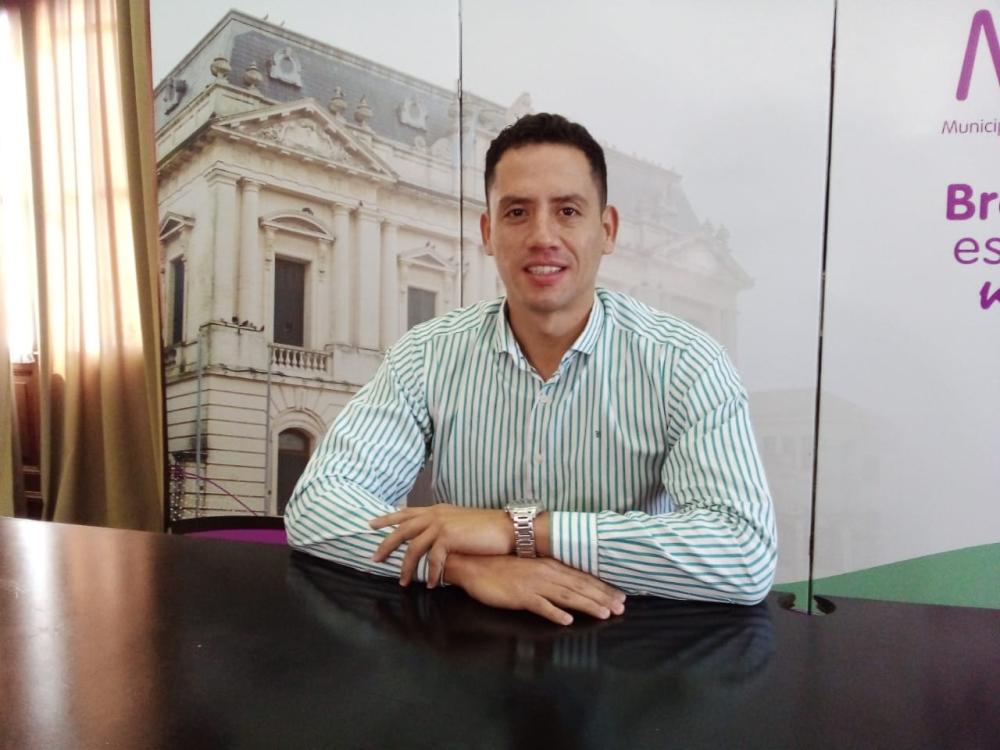 Con fondos propios, el municipio creó el programa "Fortalecer Empleo" y apunta a generar puestos laborales
