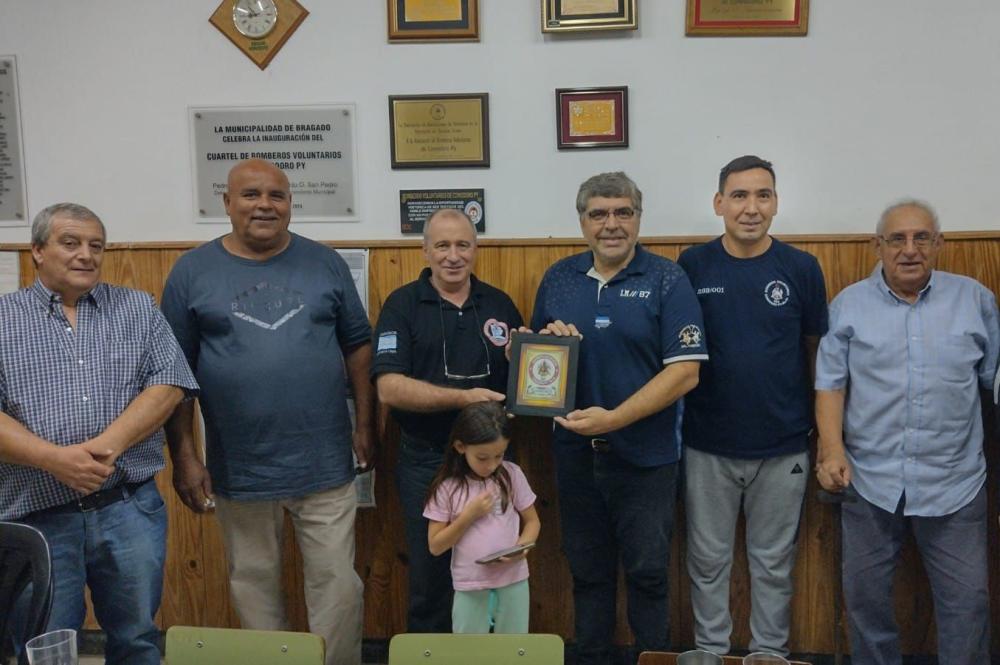 Duretti visitó el cuartel de Bomberos de Comodoro Py