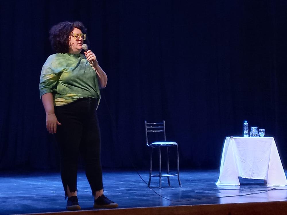 Sol Despeinada, la influencer que volvió a Bragado para brindar una charla sobre ESI