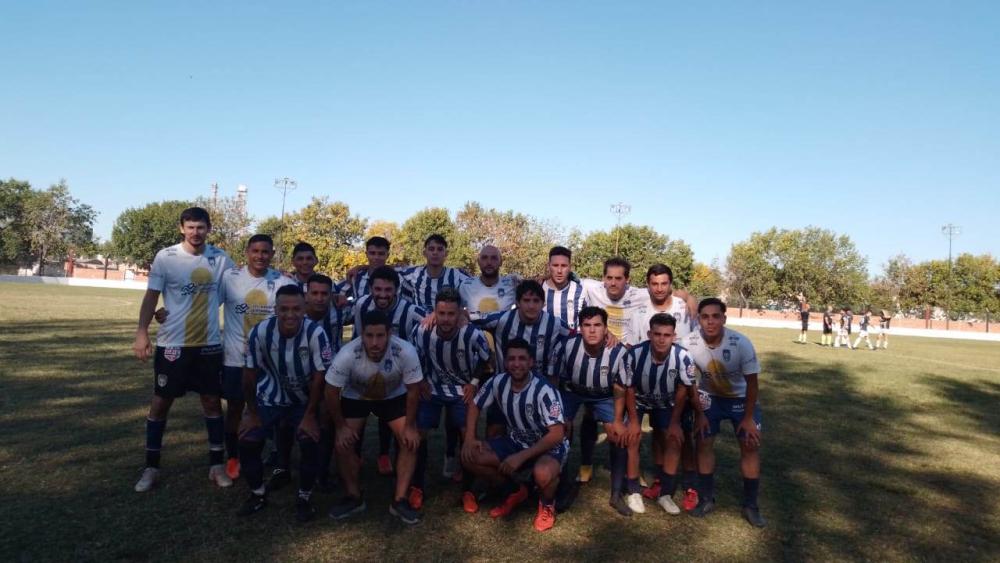 Primera División: Se jugó la quinta fecha con resultados resonantes que dejan todo muy parejo