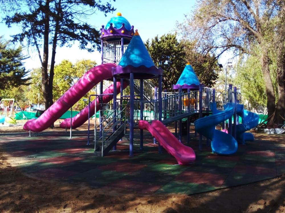 Se inaugura la remodelación de la plaza San Martín