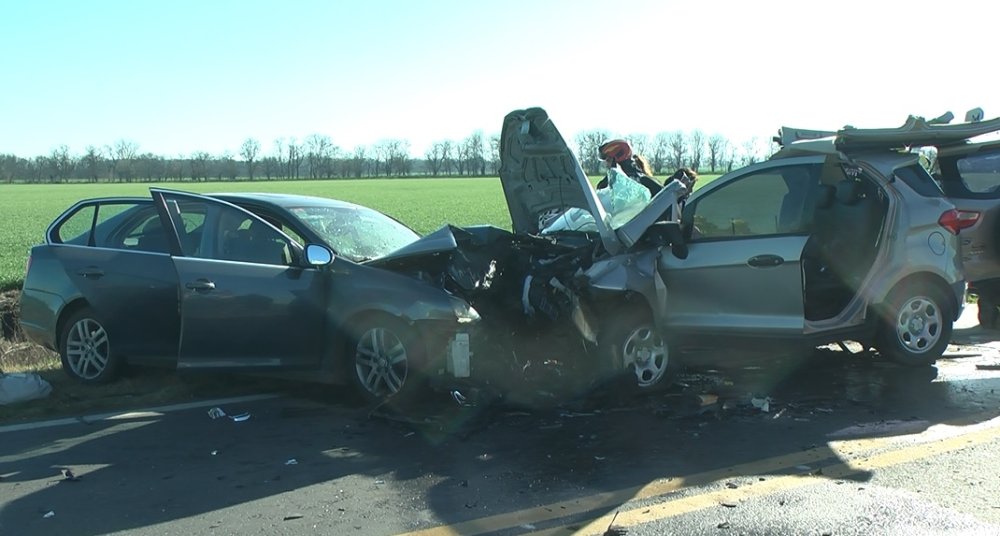 Otro choque frontal en ruta 5: En Alberti hubo al menos ocho heridos por un accidente vial