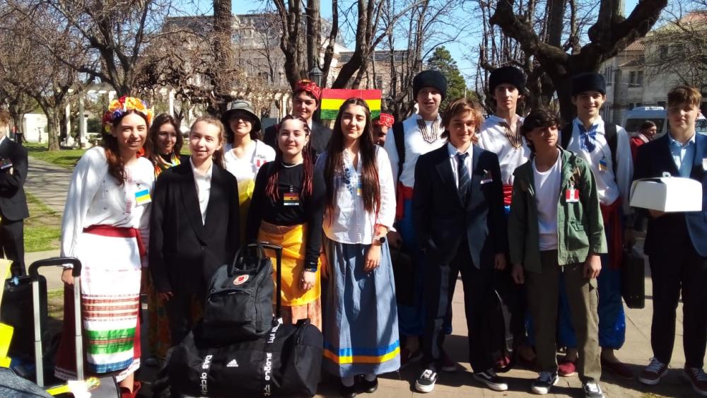 Con mucho colorido comenzó el programa "Uniendo Metas"