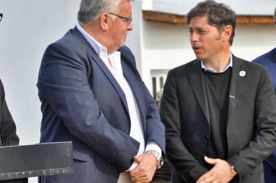 Gatica entre la entrega de viviendas y el pedido a Kicillof para pagar el bono a municipales