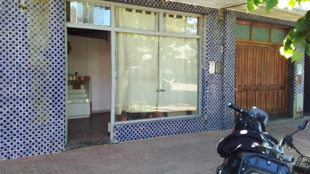 Robaron en un Rapipago y los vecinos se quejan por la falta de alumbrado público
