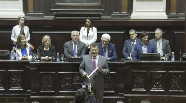 Sergio Barenghi recibió su diploma como intendente electo