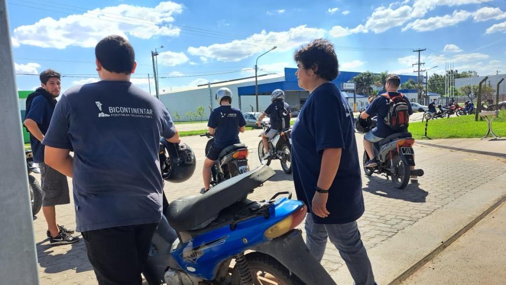 Alarma en Chivilcoy por despidos masivos en la planta de calzado Bicontinentar