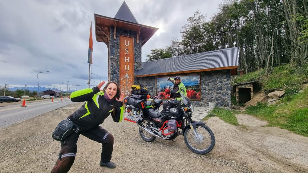 Filosofía de vida: Son de Bragado y dejaron todo para recorrer Argentina en una moto