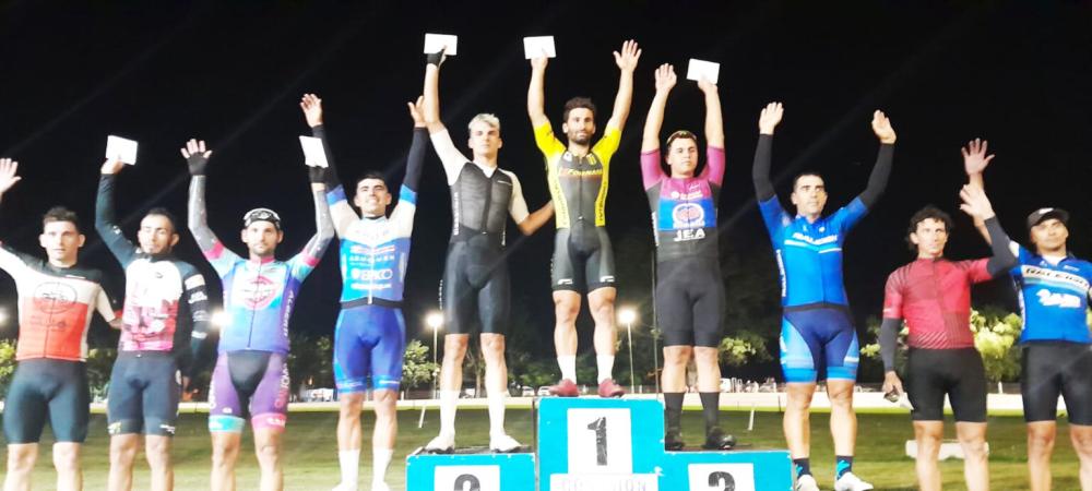 El Bragado Cicles disputa una importante carrera en Chile
