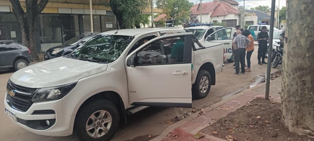 Chocaron moto y camioneta sin lesionados