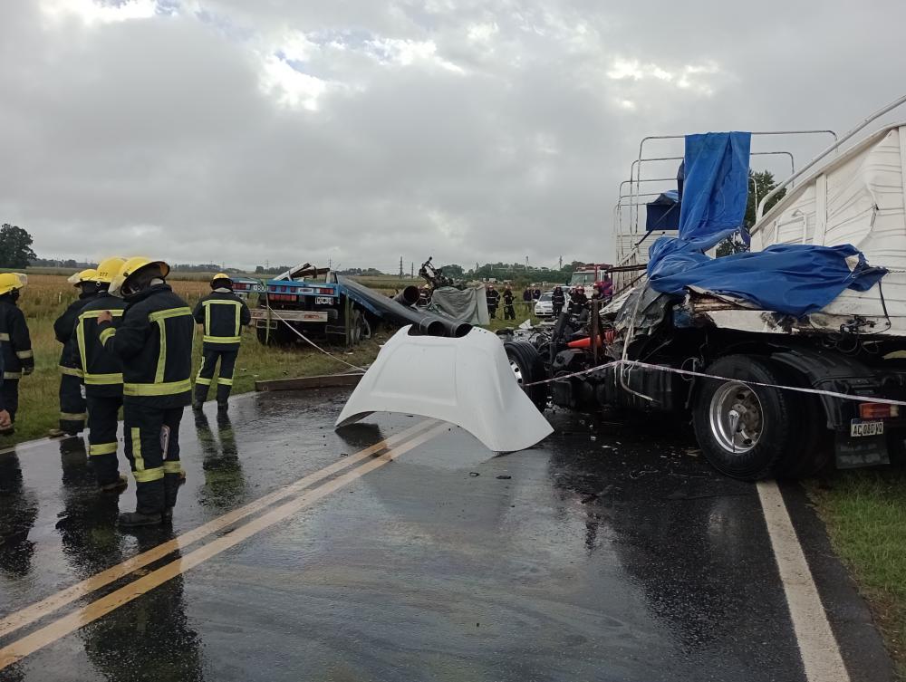 Choque de camiones en ruta 5: hay un fallecido