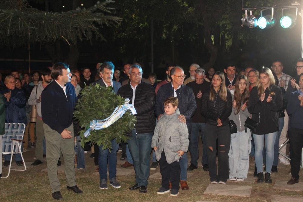 Vigilia y acto oficial por el 42º aniversario de la Guerra de Malvinas