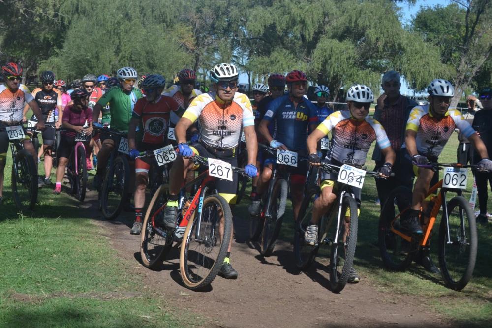 Vecinos de Bragado y la zona disfrutaron del Parque Lacunario con el Rural Bike