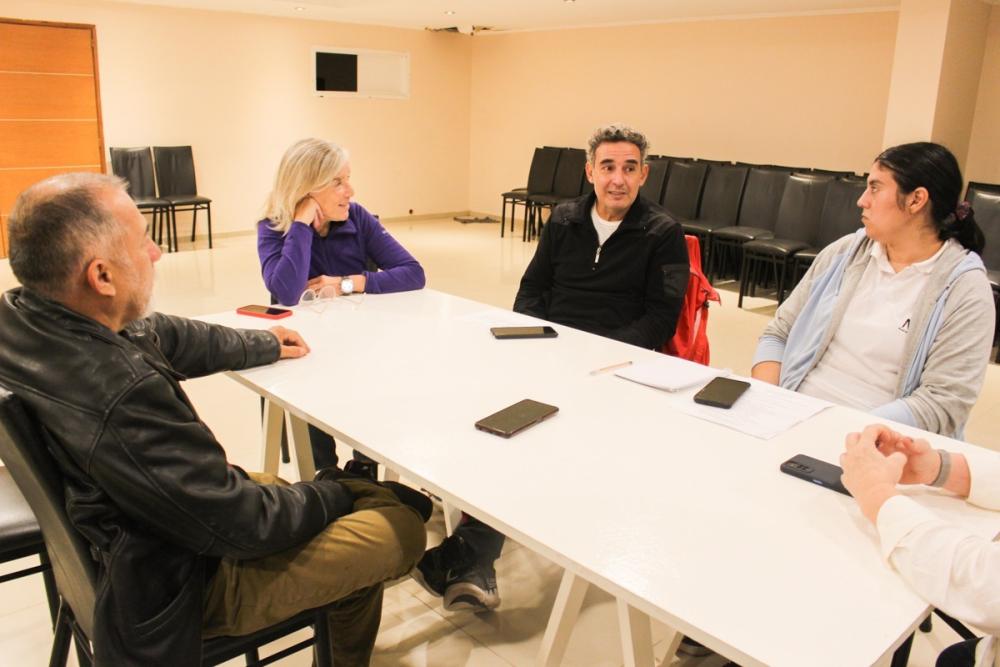 Reunión del nuevo coordinador de los Juegos Bonaerenses con diferentes áreas
